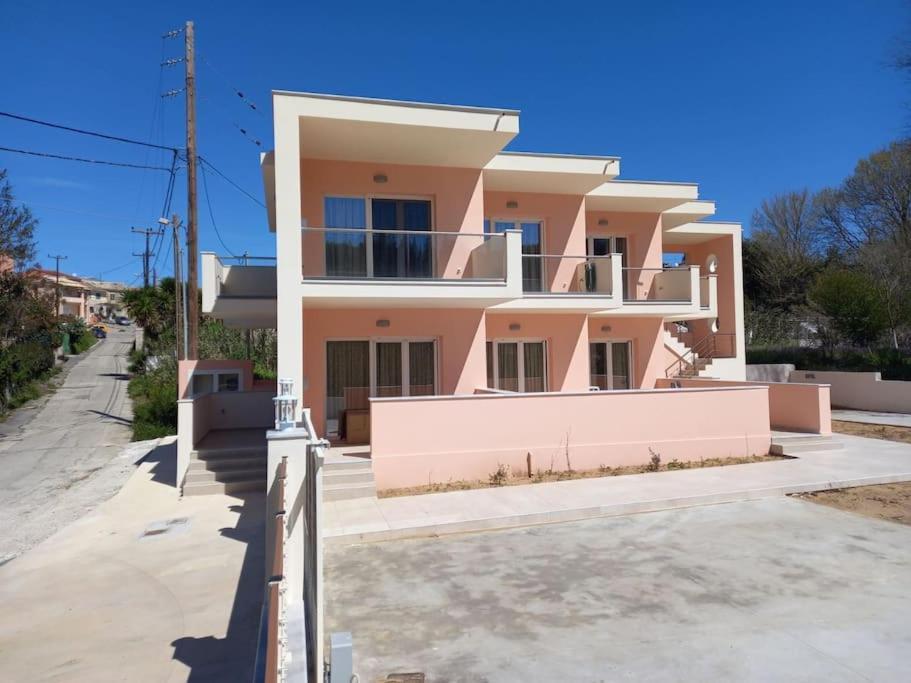 Avra-3 Luxury Apartment